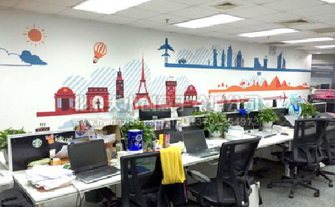 宿迁教你设计办公室墙绘的方法。